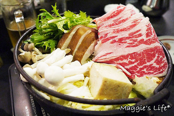 狸爐端燒 日式料理:台北美食。捷運中山站【狸爐端燒日式料理】船槳送菜的美食體驗◆日本料理。日式料理。居酒屋