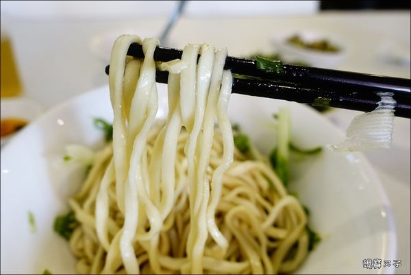 榕樹下王董牛肉麵(健行路) (10).JPG