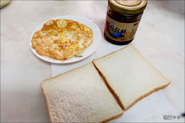 佐佐鮮辣媽蝦味魚干醬 (21).JPG