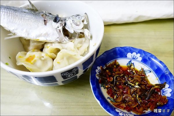 佐佐鮮辣媽蝦味魚干醬 (9).JPG