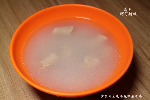 鼎昱蚵仔麵線：新莊人氣小吃老店『鼎昱蚵仔麵線』肉丸/四神湯/捷運丹鳳站