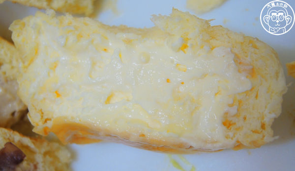 八天堂:期間限定【104.11/13-105.1/12八天堂 京站臨時櫃】日本直送奶油麵包