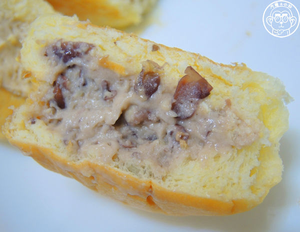 八天堂:期間限定【104.11/13-105.1/12八天堂 京站臨時櫃】日本直送奶油麵包