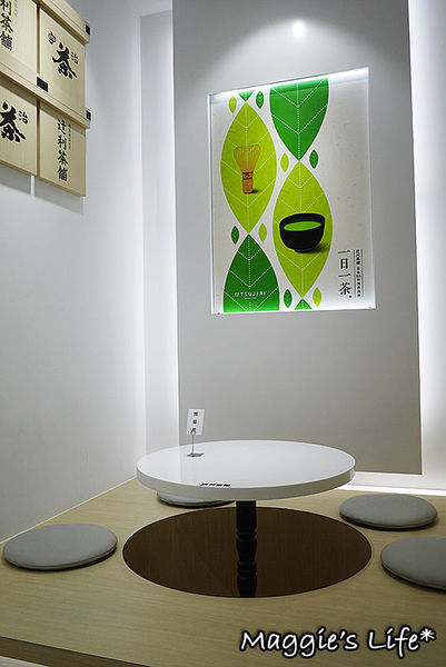 TSUJIRI辻利茶舖(微風信義店)：台北下午茶。微風信義【TSUJIRI辻利茶舖信義微風店】◆日本抹茶霜淇淋。抹茶聖代。日本甜品。抹茶甜品