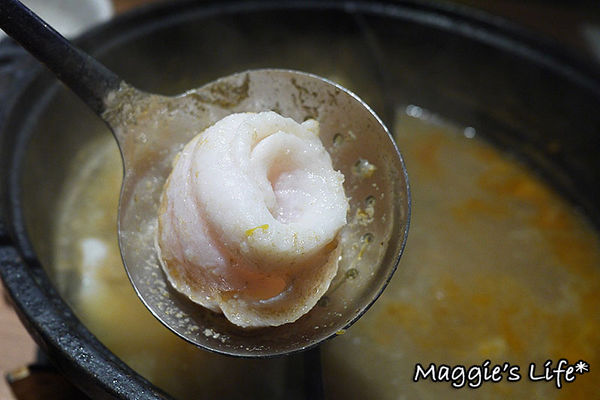 小當家海鮮鍋物(民生店):台北美食。捷運中山國中【小當家海鮮鍋物—民生店】高CP值民生社區火鍋◆活海鮮。波士頓龍蝦。海草蝦。鴛鴦鍋。飲料冰淇淋無限供應