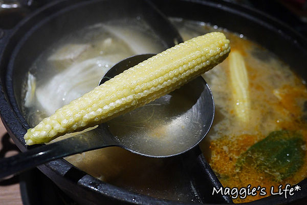 小當家海鮮鍋物(民生店):台北美食。捷運中山國中【小當家海鮮鍋物—民生店】高CP值民生社區火鍋◆活海鮮。波士頓龍蝦。海草蝦。鴛鴦鍋。飲料冰淇淋無限供應