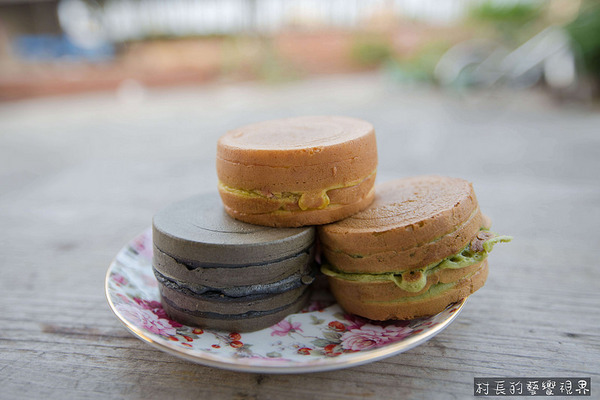 豆廚子 紅豆餅專賣：【食記】｛屏東。萬丹鄉｝豆廚子的台版馬卡龍紅豆餅~超級繽紛