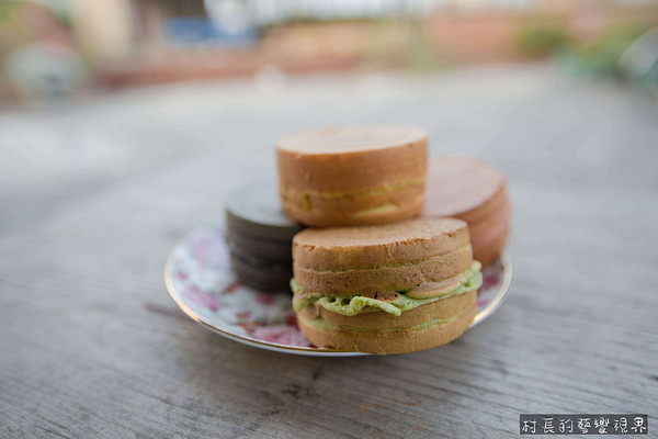 豆廚子 紅豆餅專賣：【食記】｛屏東。萬丹鄉｝豆廚子的台版馬卡龍紅豆餅~超級繽紛