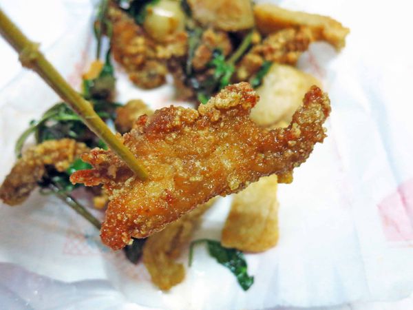 【新莊美食】中和街鹹酥雞-傳統古早味正統鹹酥雞