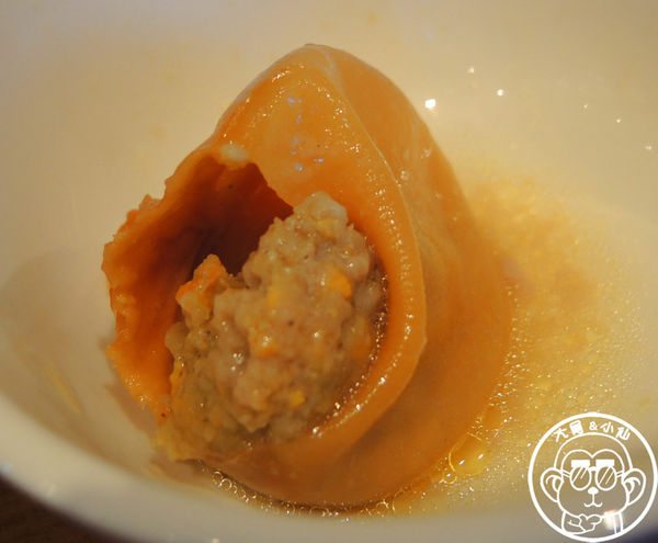 樂天皇朝(微風信義)：呷飽祙【台北信義･樂天皇朝】八色小籠包來台插旗