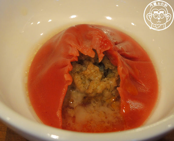 樂天皇朝(微風信義)：呷飽祙【台北信義･樂天皇朝】八色小籠包來台插旗