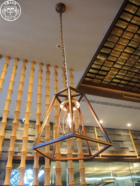 樂天皇朝(微風信義)：呷飽祙【台北信義･樂天皇朝】八色小籠包來台插旗