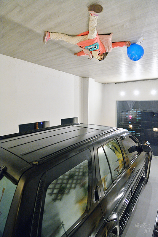 華山顛倒屋 傢具車子飛起來!照片變得像魔法好有趣!台北親子旅遊景點,捷運忠孝新生站善導寺站