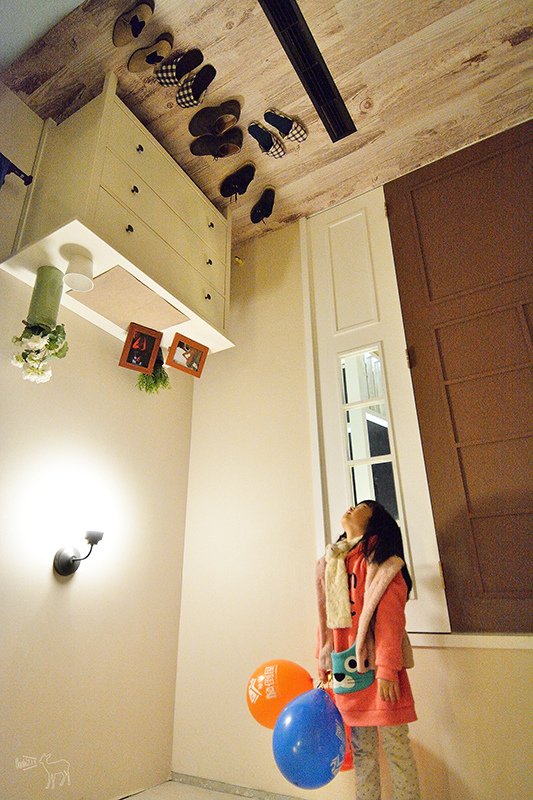 華山顛倒屋 傢具車子飛起來!照片變得像魔法好有趣!台北親子旅遊景點,捷運忠孝新生站善導寺站