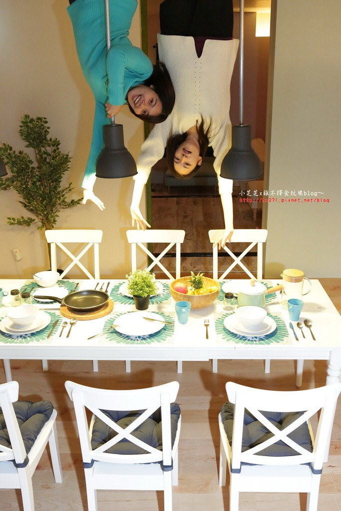 台北華山顛倒屋