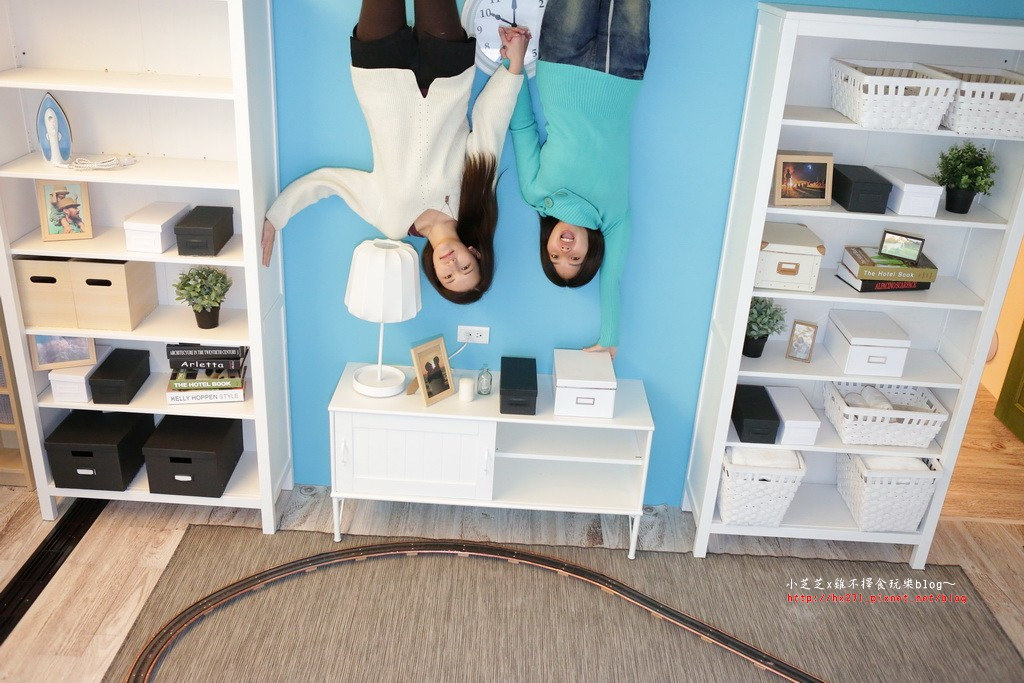 台北華山顛倒屋