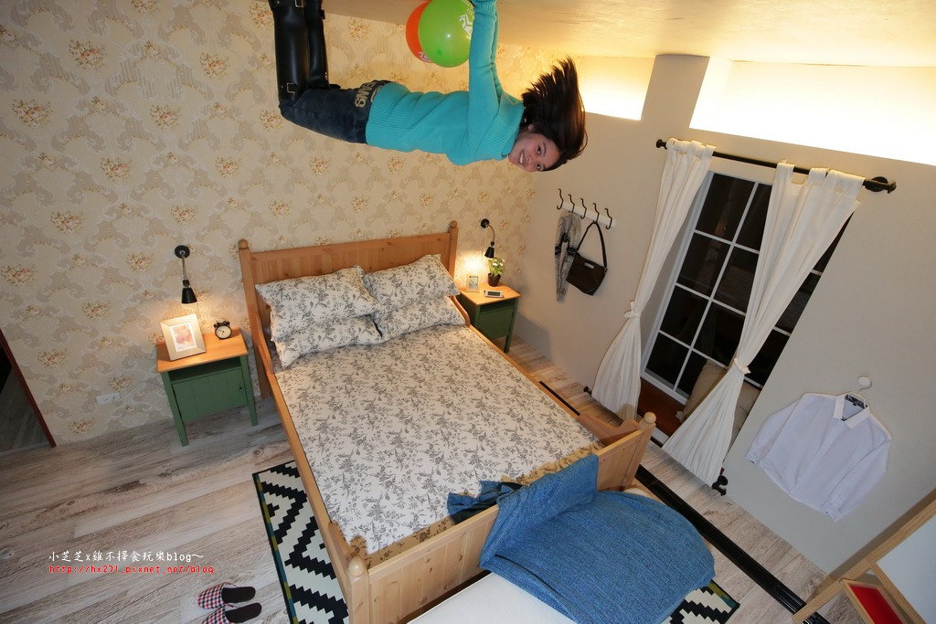 台北華山顛倒屋