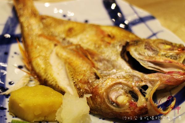 魚紳海鮮美食餐廳:台北長安東路美食『魚紳海鮮美食餐廳』中山區日本料理/無菜單/宵夜