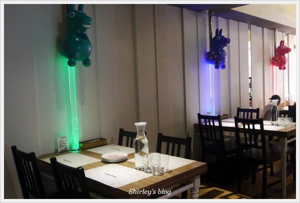 Caffè Rody主題餐廳：Caffè Rody主題餐廳‧全球第一間跳跳馬主題餐廳