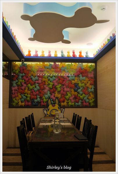 Caffè Rody主題餐廳：Caffè Rody主題餐廳‧全球第一間跳跳馬主題餐廳