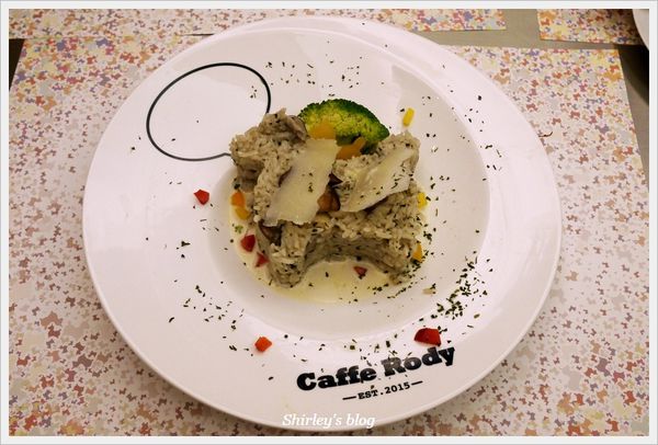 Caffè Rody主題餐廳：Caffè Rody主題餐廳‧全球第一間跳跳馬主題餐廳