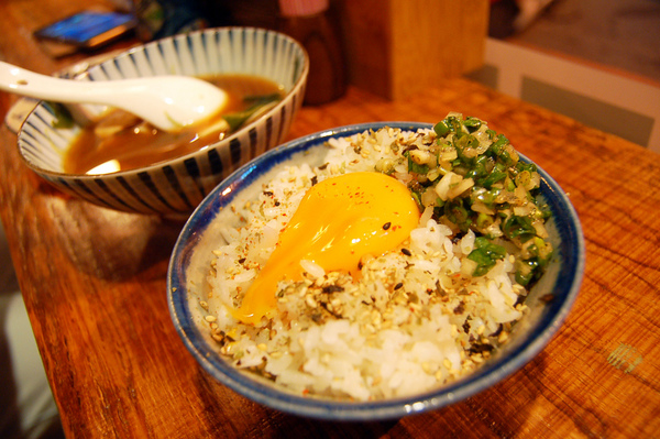 故事 ストーリー串燒 酒場：※口碑券『嚐』台中||西區-故事 ストーリー串燒 酒場-美食為主，故事為輔！