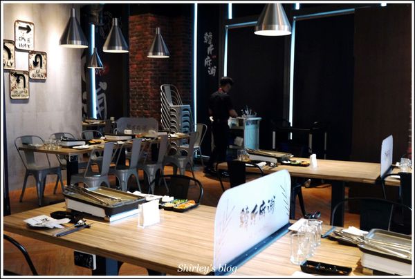 韓斤麻浦 炙鐵五花燒肉：捷運市政府站‧韓斤麻浦 炙燒五花燒肉~焰彩七味燒(微風信義)