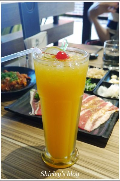 韓斤麻浦 炙鐵五花燒肉：捷運市政府站‧韓斤麻浦 炙燒五花燒肉~焰彩七味燒(微風信義)