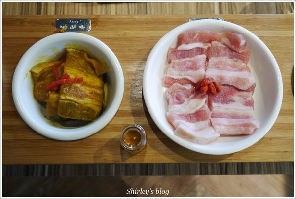 韓斤麻浦 炙鐵五花燒肉：捷運市政府站‧韓斤麻浦 炙燒五花燒肉~焰彩七味燒(微風信義)