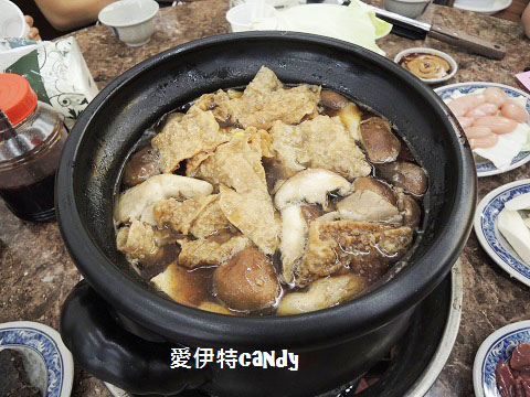 12209399_923242511100770_794837163_o