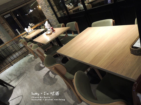 2016-4-2Fanier嬛魚黑 (8).jpg