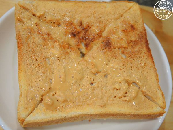 沒事''早事''坐:呷飽祙【台北中山・早事 三明治.漢堡.早午餐】沒事早事坐