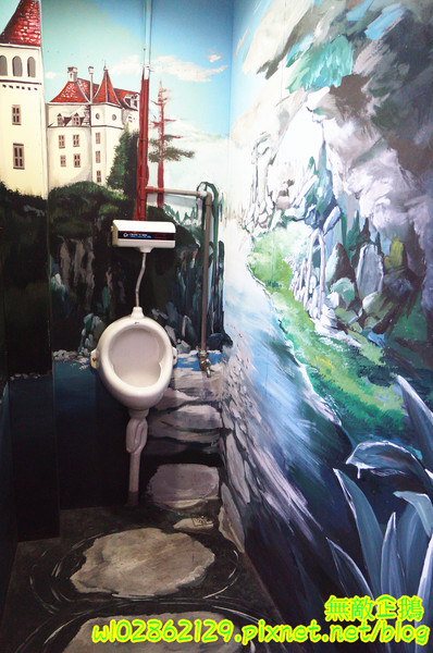 鐵木匠複合式餐廳：【台南-永康區】站著拍+坐著拍=怎麼拍都好看!~自拍神器《鐵木匠複合式餐廳》