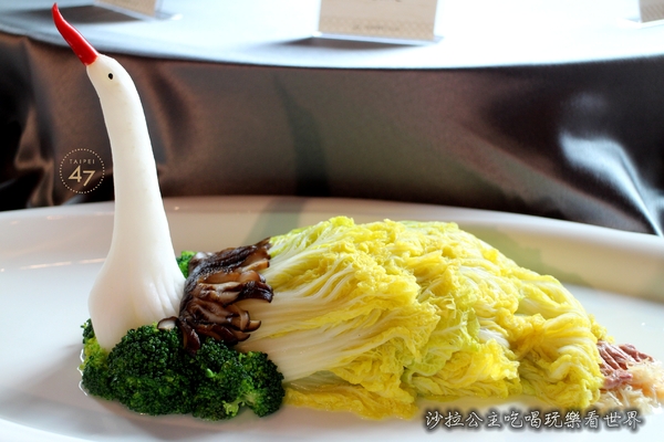 台北四七名人宴：重現失傳70年黑官膳『台北四七名人宴』微風信義