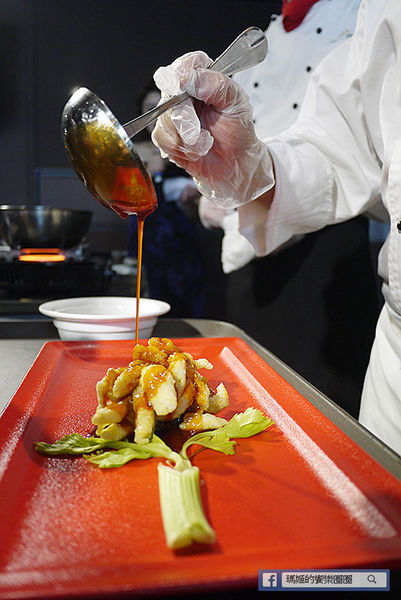 台北四七名人宴:◆台北微風信義。捷運市政府站【台北四七名人宴】民初盛宴極緻享受。宋美齡、張愛玲珍愛典藏名菜。星洲廚界教父黃清標&南京至尊廚王游海聯手來台獻藝