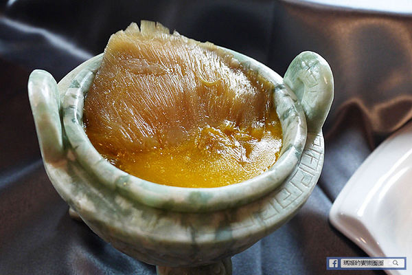 台北四七名人宴:◆台北微風信義。捷運市政府站【台北四七名人宴】民初盛宴極緻享受。宋美齡、張愛玲珍愛典藏名菜。星洲廚界教父黃清標&南京至尊廚王游海聯手來台獻藝