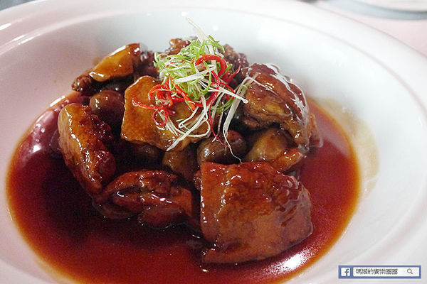 台北四七名人宴:◆台北微風信義。捷運市政府站【台北四七名人宴】民初盛宴極緻享受。宋美齡、張愛玲珍愛典藏名菜。星洲廚界教父黃清標&南京至尊廚王游海聯手來台獻藝