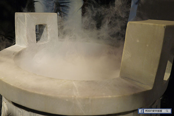 台北四七名人宴:◆台北微風信義。捷運市政府站【台北四七名人宴】民初盛宴極緻享受。宋美齡、張愛玲珍愛典藏名菜。星洲廚界教父黃清標&南京至尊廚王游海聯手來台獻藝