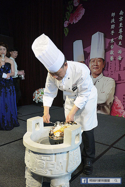 台北四七名人宴:◆台北微風信義。捷運市政府站【台北四七名人宴】民初盛宴極緻享受。宋美齡、張愛玲珍愛典藏名菜。星洲廚界教父黃清標&南京至尊廚王游海聯手來台獻藝