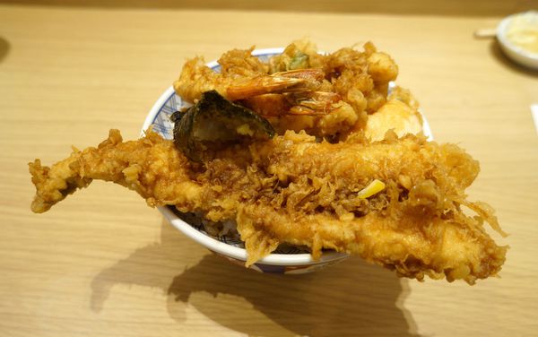 金子半之助:金子半之助 ♥ 日本天丼專賣店 ♥ 排隊人氣名店 ♥ 台北微風美食廣場