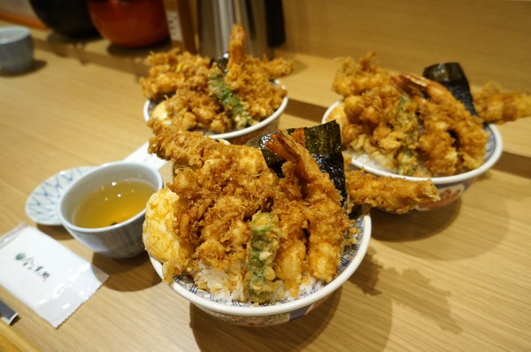 金子半之助:金子半之助 ♥ 日本天丼專賣店 ♥ 排隊人氣名店 ♥ 台北微風美食廣場