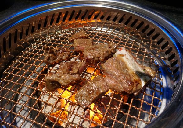 清潭洞韓式燒烤：清潭洞 ♥ 韓式燒烤 ♥ 台北東區 ♥ 試營運期間打卡85折 ♥ 有機會抽4MINTUE門票