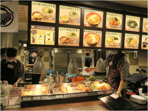 名代富士蕎麥麵(新光南西店)：台北 捷運中山站 名代富士蕎麥麵~平價蕎麥麵+丼飯一次享受