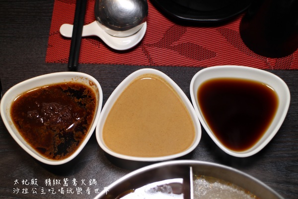 太妃殿個人鴛鴦火鍋:永和人氣美食『太妃殿 個人鴛鴦火鍋』麻辣/養生/昆布鍋