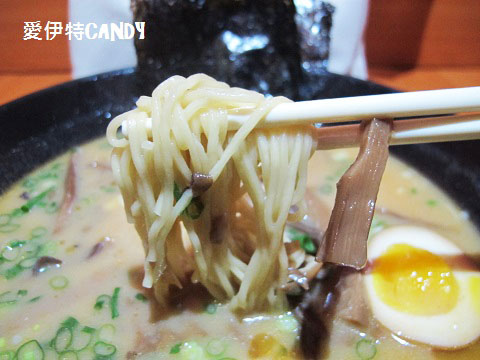 大將-博多豚骨拉麵行動車:『彰化鹿港_大將博多豚骨拉麵行動車』老闆的堅持創造出屬於自己的味道,推薦必吃~