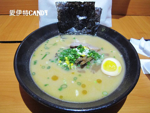 大將-博多豚骨拉麵行動車:『彰化鹿港_大將博多豚骨拉麵行動車』老闆的堅持創造出屬於自己的味道,推薦必吃~