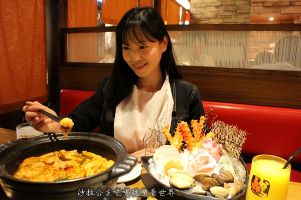 赤から鍋 Akakara(中山旗艦店)：日本名古屋甲羅餐飲集團最大的火鍋連鎖店『赤から鍋 Akakara(中山旗艦店)』台北中山火鍋