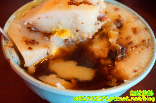 阿喬師水粄粥:【台南-中西區】限量x水粄粥~六道古早味集一碗!!!碗粿助/筒仔米糕《阿喬師水粄粥》