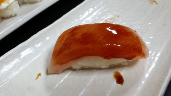 橘元日本料理:(胖樺食記)新北市永和橘元日本料理位居小巷CP值高。多人聚餐簡單一頓便飯物超所值。