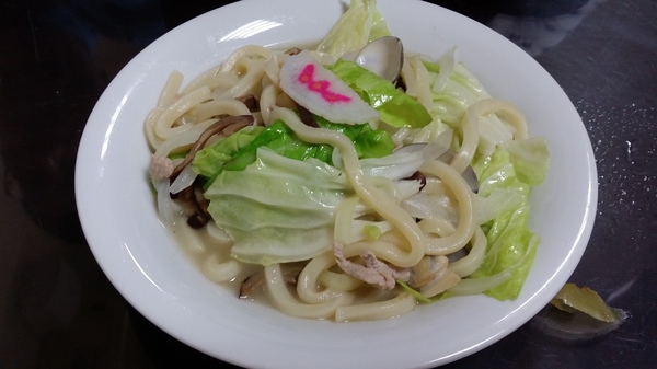 橘元日本料理:(胖樺食記)新北市永和橘元日本料理位居小巷CP值高。多人聚餐簡單一頓便飯物超所值。